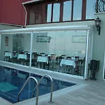 Hhk Hotel
