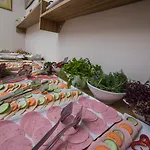 Hotel Hhk